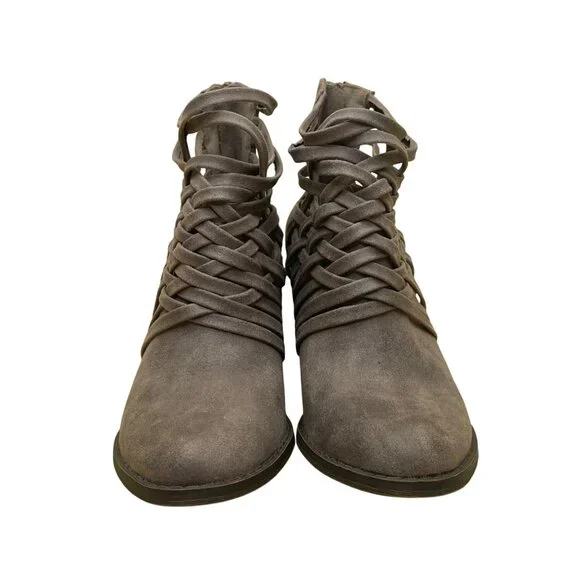 Fergalicious Women’s Taupe Zip Closure Heeled Weever Ankle Booties Size 7.5M - Picture 2 of 10